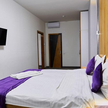 Art Plaza Hotel Tachkent Extérieur photo
