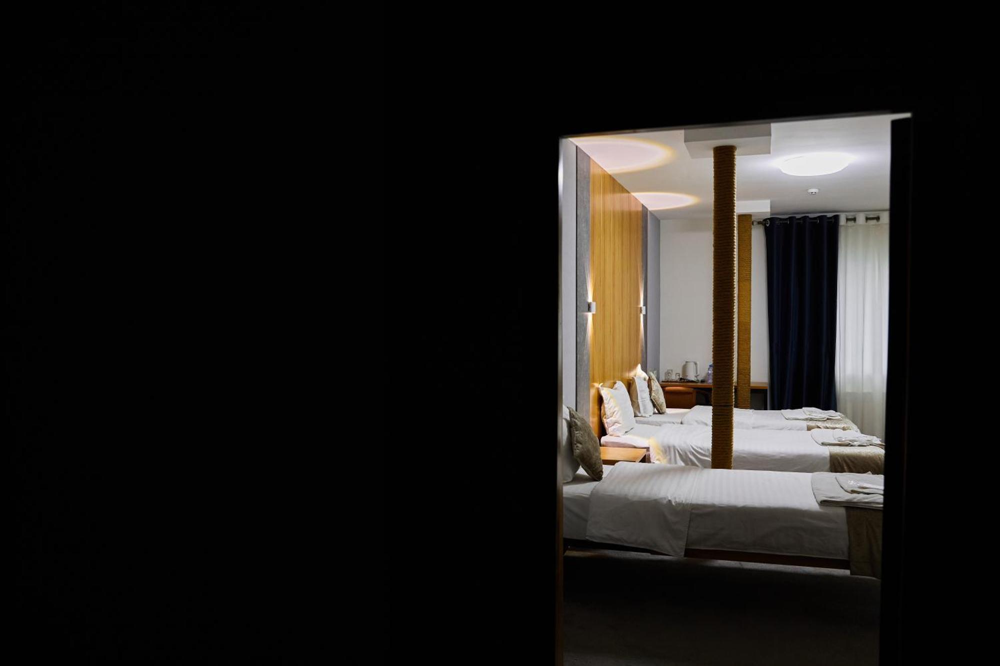 Art Plaza Hotel Tachkent Extérieur photo