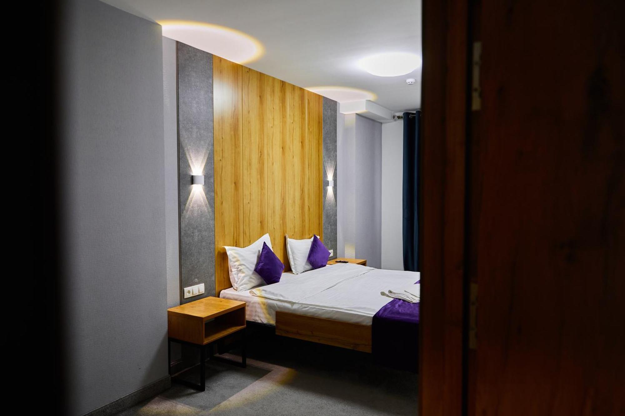 Art Plaza Hotel Tachkent Extérieur photo