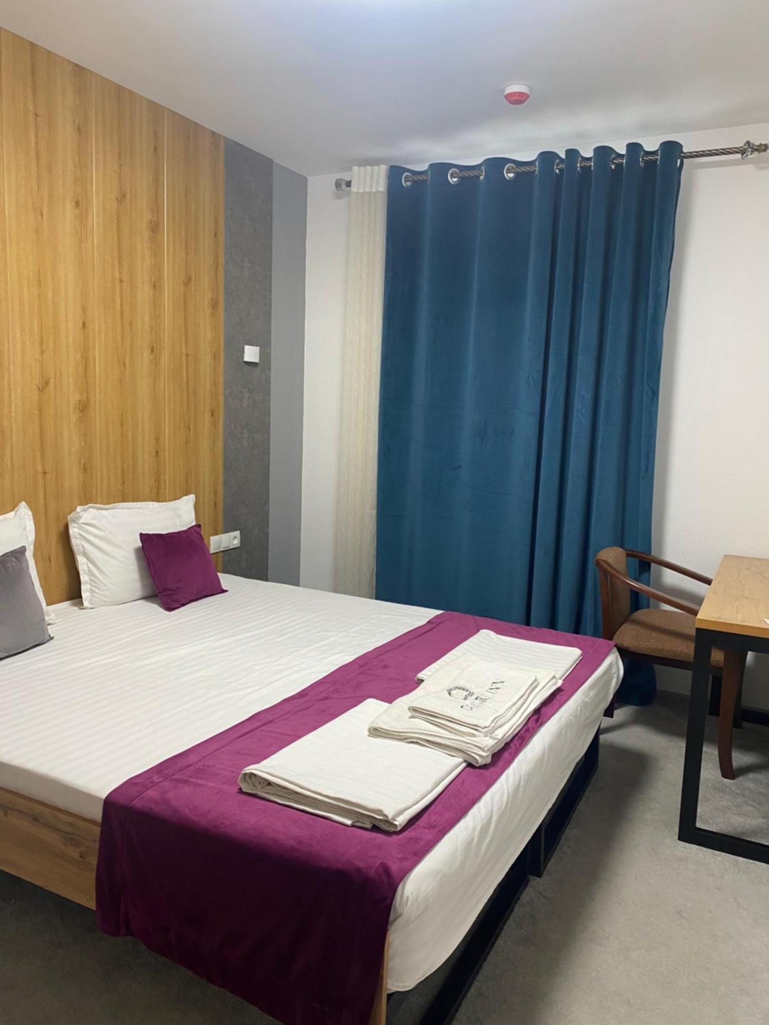 Art Plaza Hotel Tachkent Extérieur photo