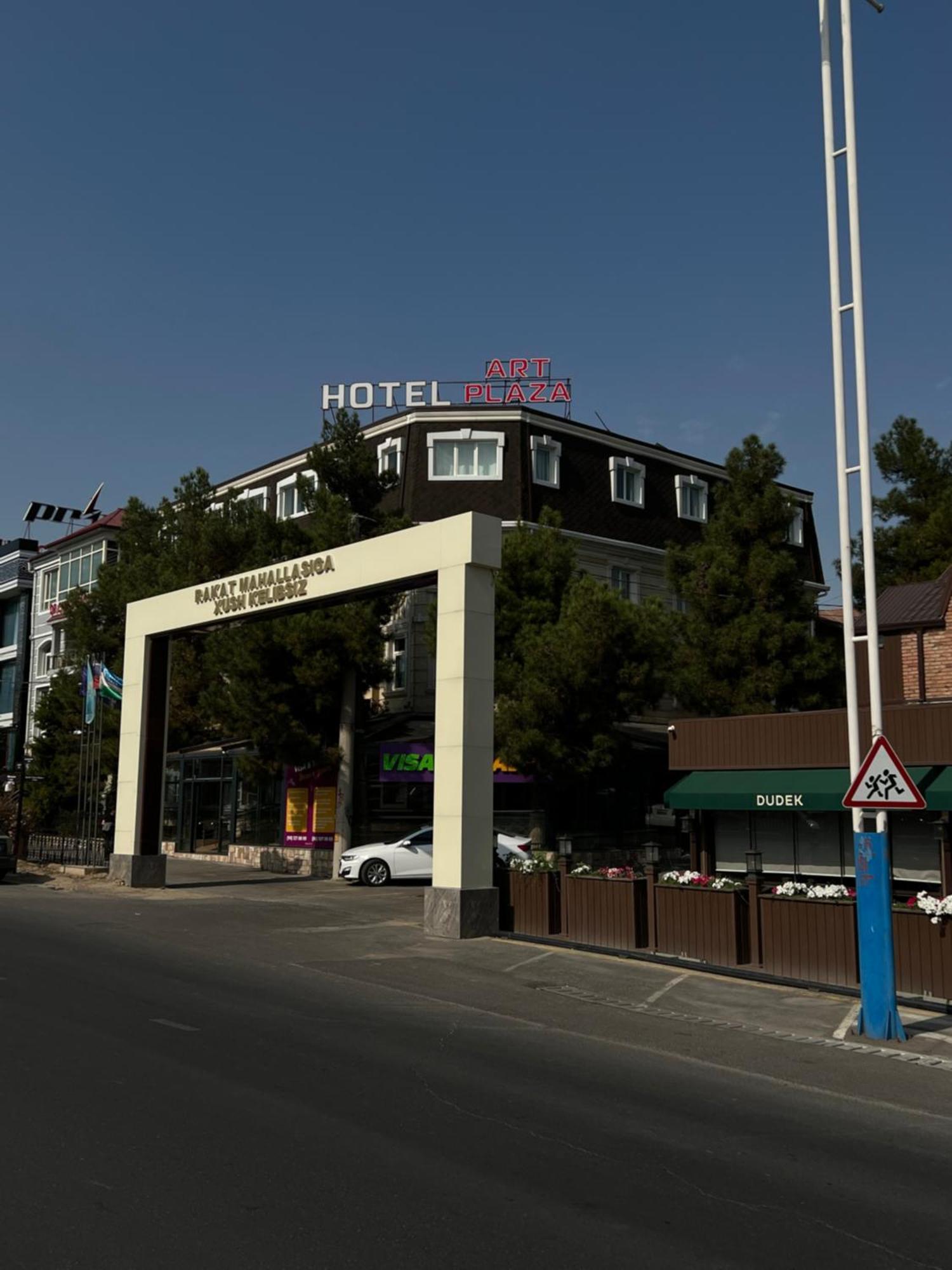 Art Plaza Hotel Tachkent Extérieur photo